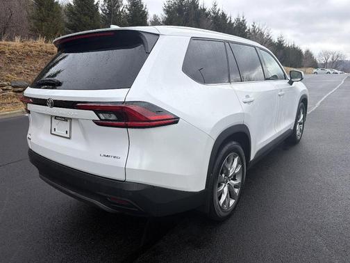 2025 Toyota Grand Highlander LIMITED