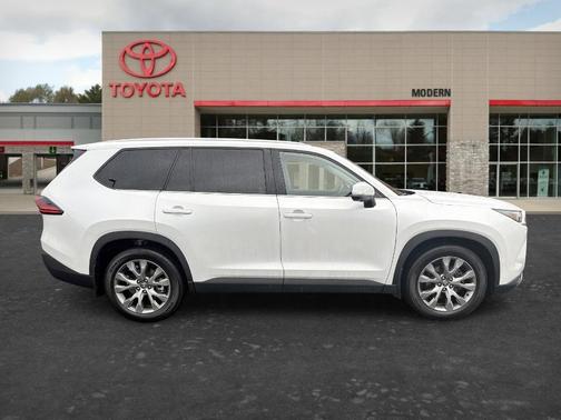 2025 Toyota Grand Highlander LIMITED