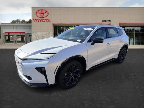 2025 Toyota Crown Signia LIMITED