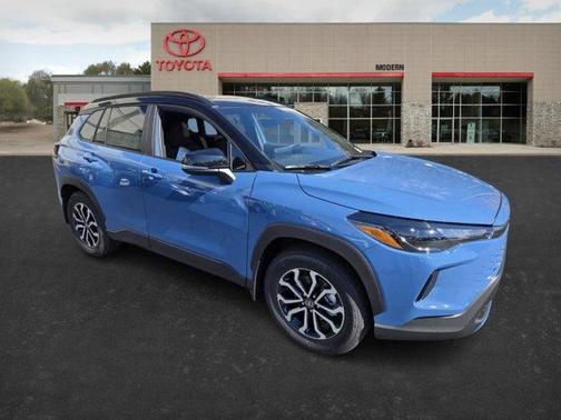 2026 Toyota Corolla Cross Hybrid SE