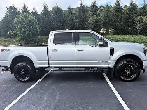 Silver 2019 Ford F-250 Lariat
