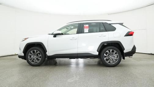 2025 Toyota RAV4 Hybrid XLE Premium