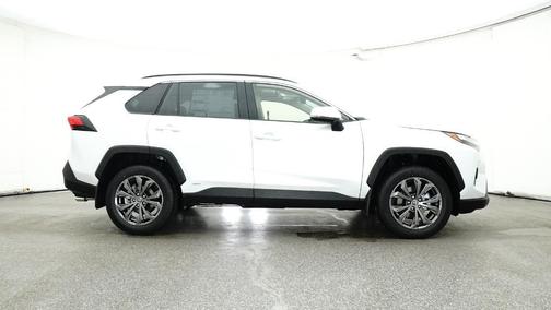 2025 Toyota RAV4 Hybrid XLE Premium