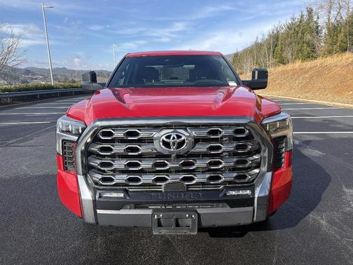 2025 Toyota Tundra Platinum