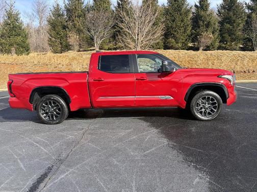 2025 Toyota Tundra Platinum