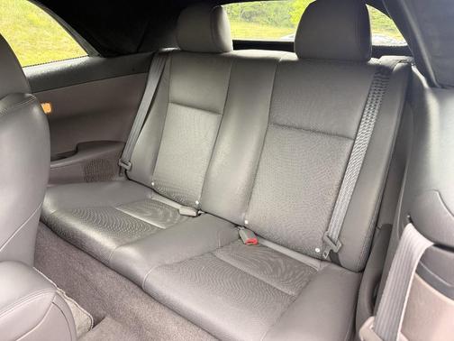 Black 2005 Toyota Camry Solara SLE