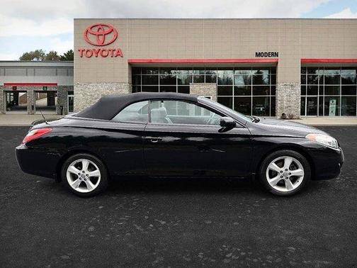 Black 2005 Toyota Camry Solara SLE