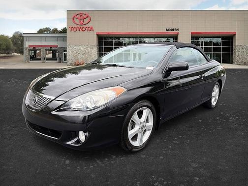 Black 2005 Toyota Camry Solara SLE