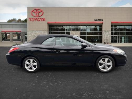 Black 2005 Toyota Camry Solara SLE