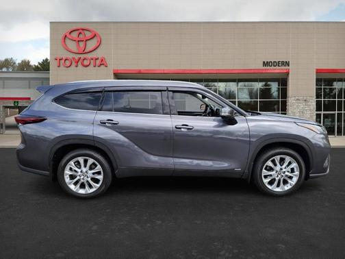 2024 Toyota Highlander Hybrid Limited