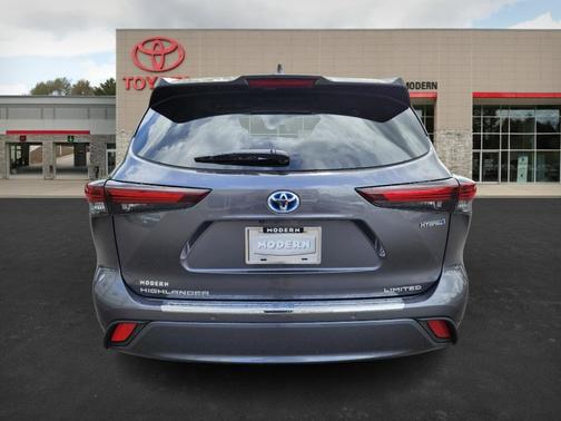 2024 Toyota Highlander Hybrid Limited