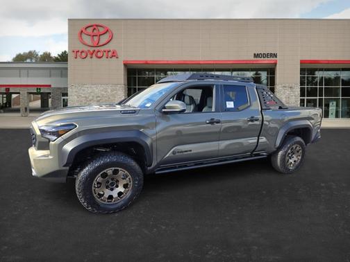 2025 Toyota Tacoma Hybrid Trailhunter