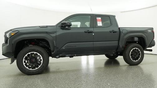 2026 Toyota Tacoma Hybrid TRD Off Road