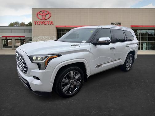 2025 Toyota Sequoia Capstone