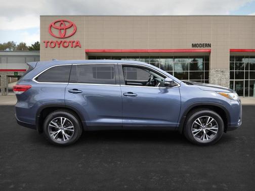 2019 Toyota Highlander LE Plus