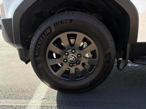 2024 Toyota Land Cruiser Base