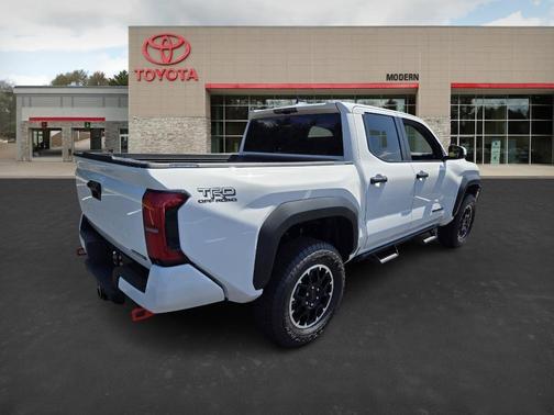2025 Toyota Tacoma Hybrid TRD Off Road