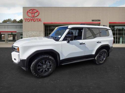 2025 Toyota Land Cruiser Base (A8)