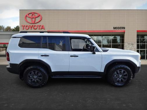 2025 Toyota Land Cruiser Base