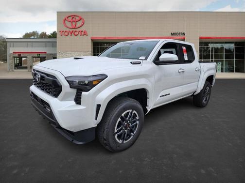 2025 Toyota Tacoma Hybrid TRD Sport