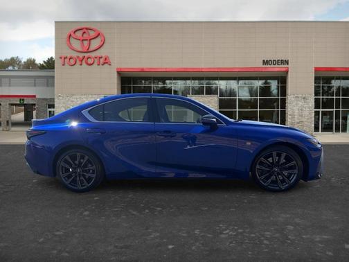 2025 Lexus IS 350 F SPORT Design