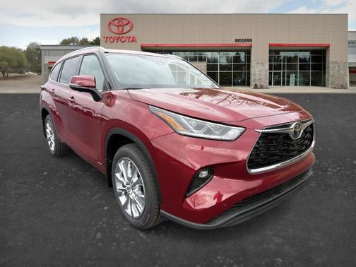 Red 2026 Toyota Highlander Hybrid Limited