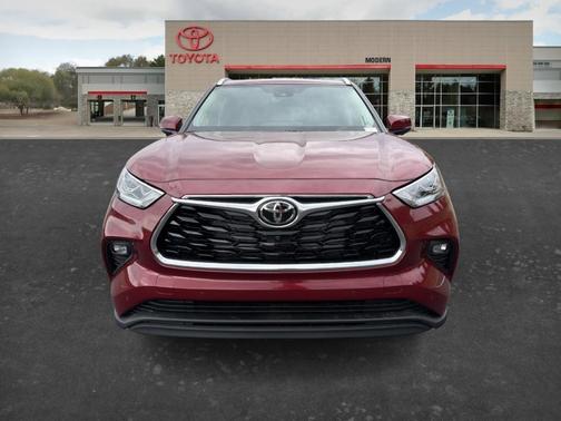 Red 2026 Toyota Highlander Hybrid Limited