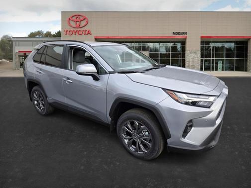 2025 Toyota RAV4 Hybrid XLE Premium