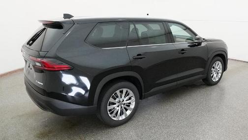 Black 2026 Toyota Grand Highlander Platinum
