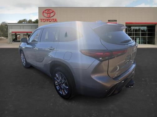 2023 Toyota Highlander Hybrid Limited