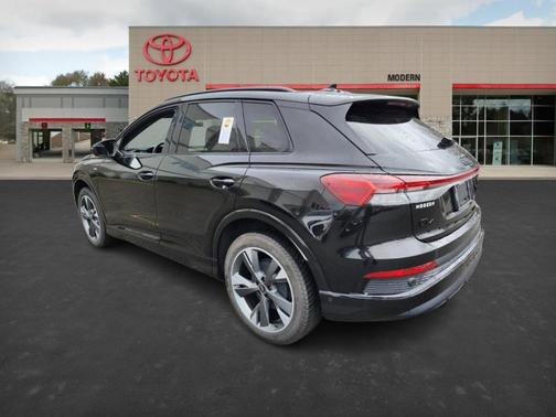 2023 Audi Q4 e-tron 50 Premium Plus