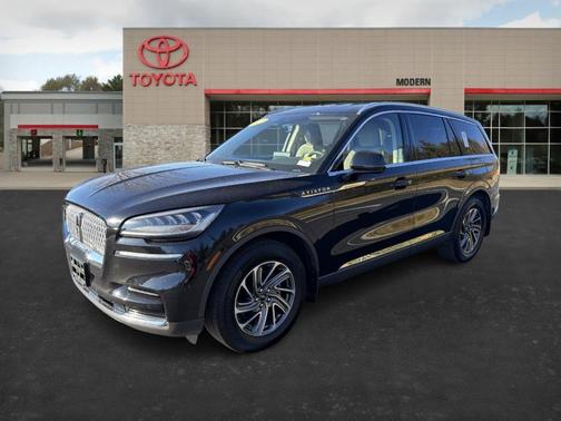 2021 Lincoln Aviator Standard AWD