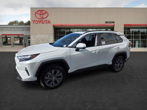 2025 Toyota RAV4 Hybrid XLE Premium