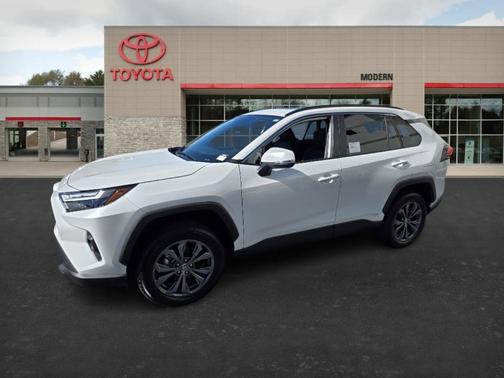 2025 Toyota RAV4 Hybrid XLE Premium