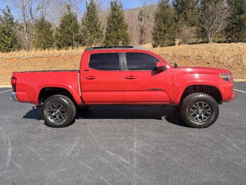 2021 Toyota Tacoma SR5