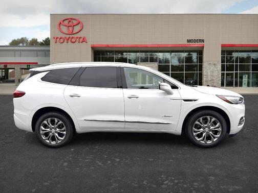 White 2021 Buick Enclave Avenir