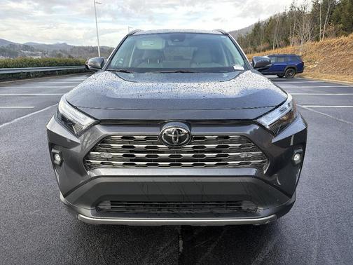 2023 Toyota RAV4 Limited