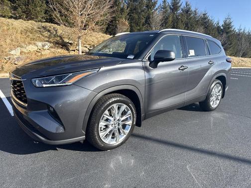 2025 Toyota Highlander Limited