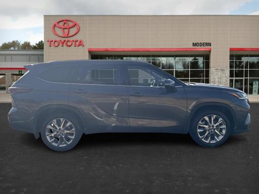 2025 Toyota Highlander Limited