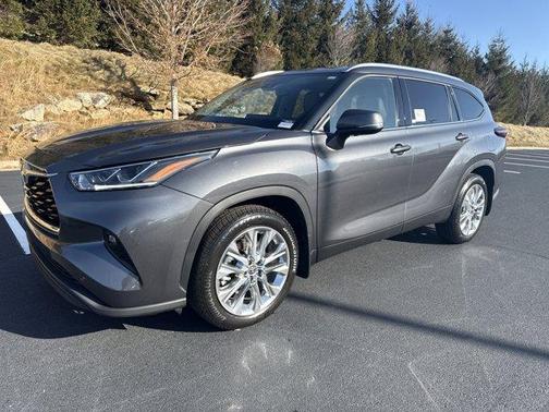 2025 Toyota Highlander Limited