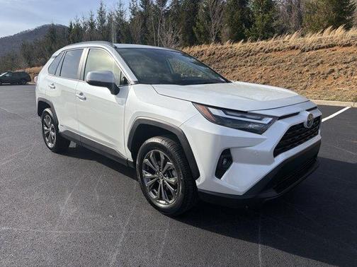 2023 Toyota RAV4 Hybrid XLE Premium