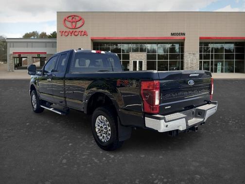 Black 2022 Ford F-350 XLT