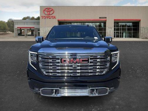 Black 2023 GMC Sierra 1500 Denali
