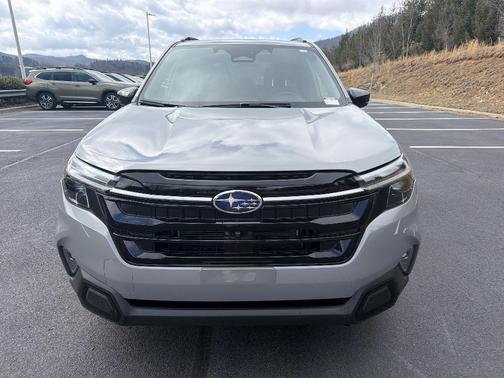 2025 Subaru Forester Hybrid Touring