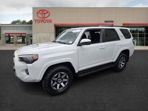 2023 Toyota 4Runner TRD Off Road