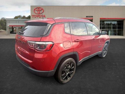 2025 Jeep Compass Latitude