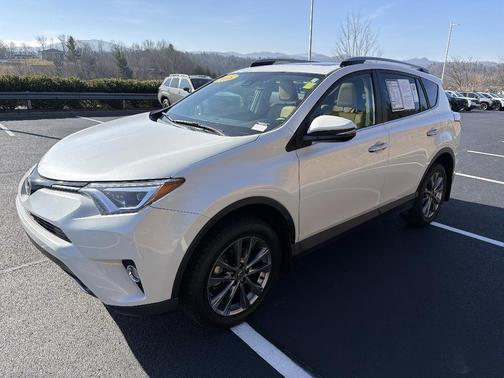 2018 Toyota RAV4 Limited