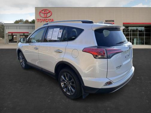 2018 Toyota RAV4 Limited