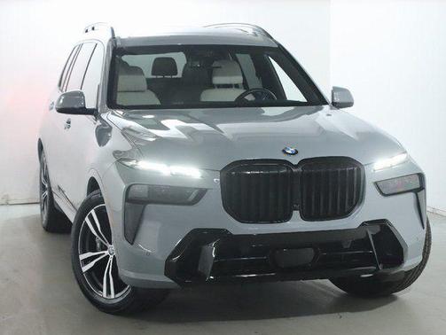 Brooklyn Gray Metallic 2024 BMW X7 xDrive40i