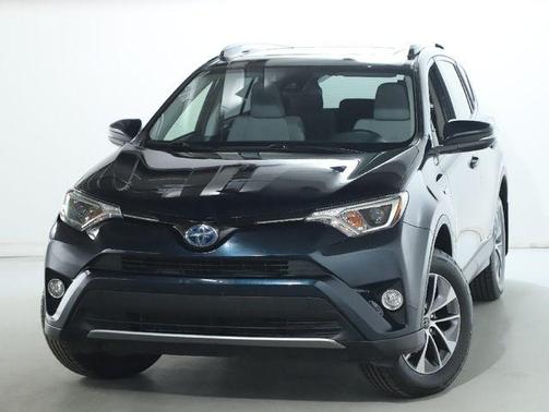 2018 Toyota RAV4 Hybrid XLE